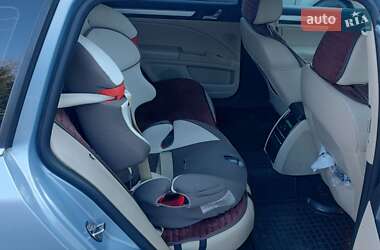 Skoda Superb  2010