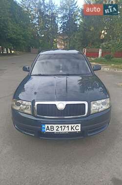 Skoda Superb  2004