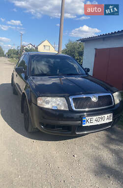 Skoda Superb  2006