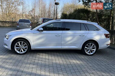 Skoda Superb  2016