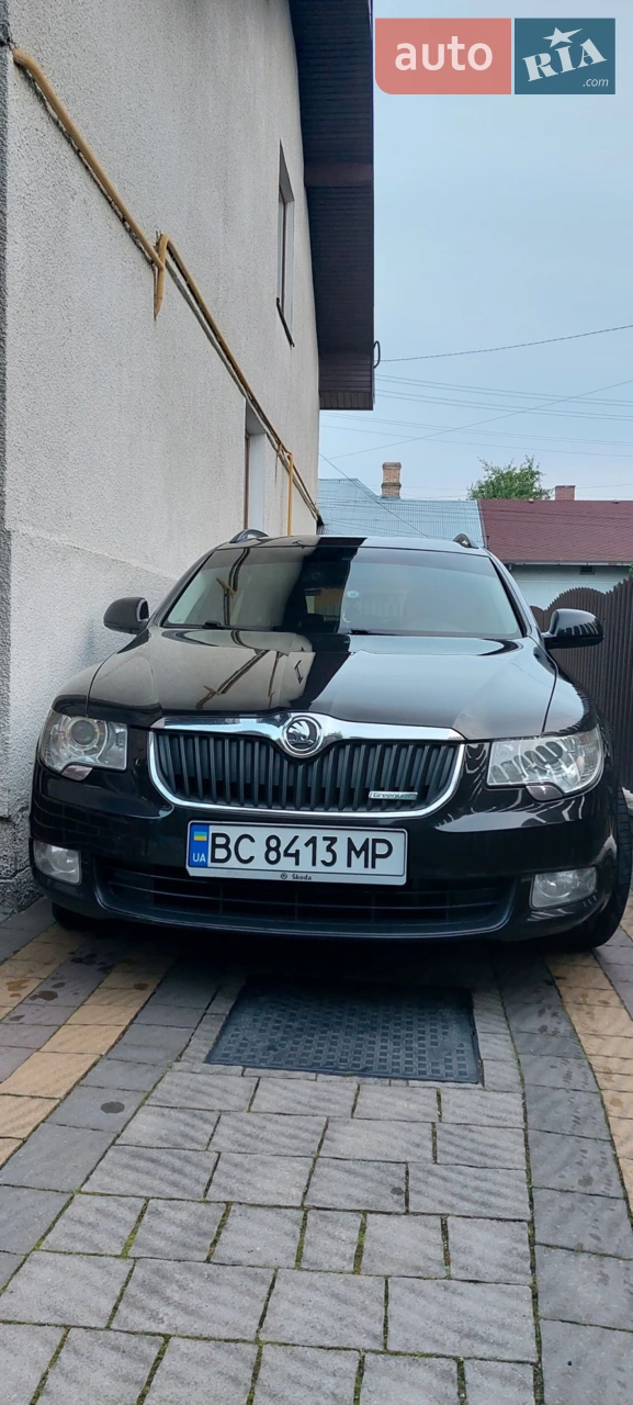 2012 Skoda Superb - мініатюра 2