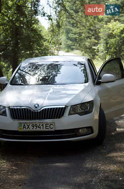 Skoda Superb  2013