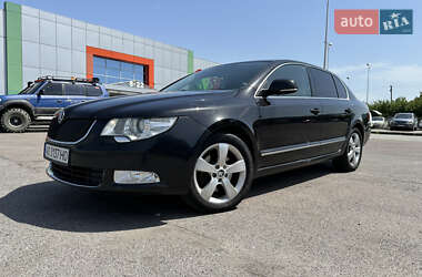 Skoda Superb  2011