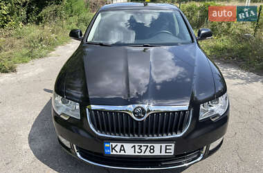 Skoda Superb  2010