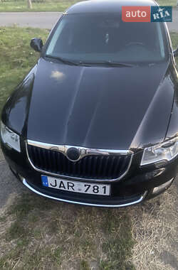 Skoda Superb  2009