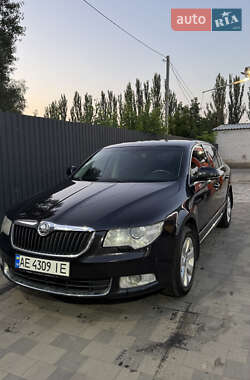 Skoda Superb  2008