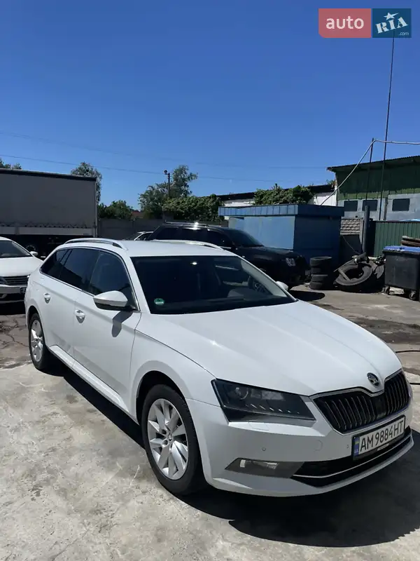 Skoda Superb 2016