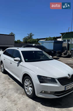 Skoda Superb  2016