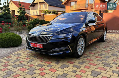 Skoda Superb  2020