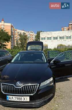 Skoda Superb  2019