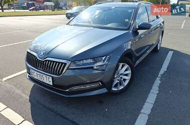 Skoda Superb  2019