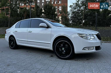 Skoda Superb  2009