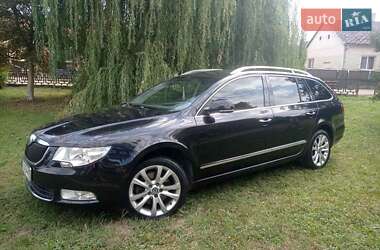 Skoda Superb  2010