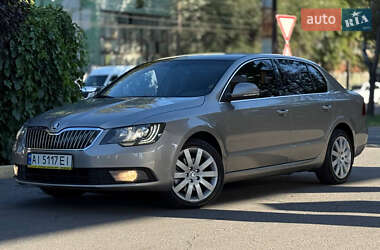 Skoda Superb  2013