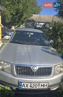 Skoda Superb  2006