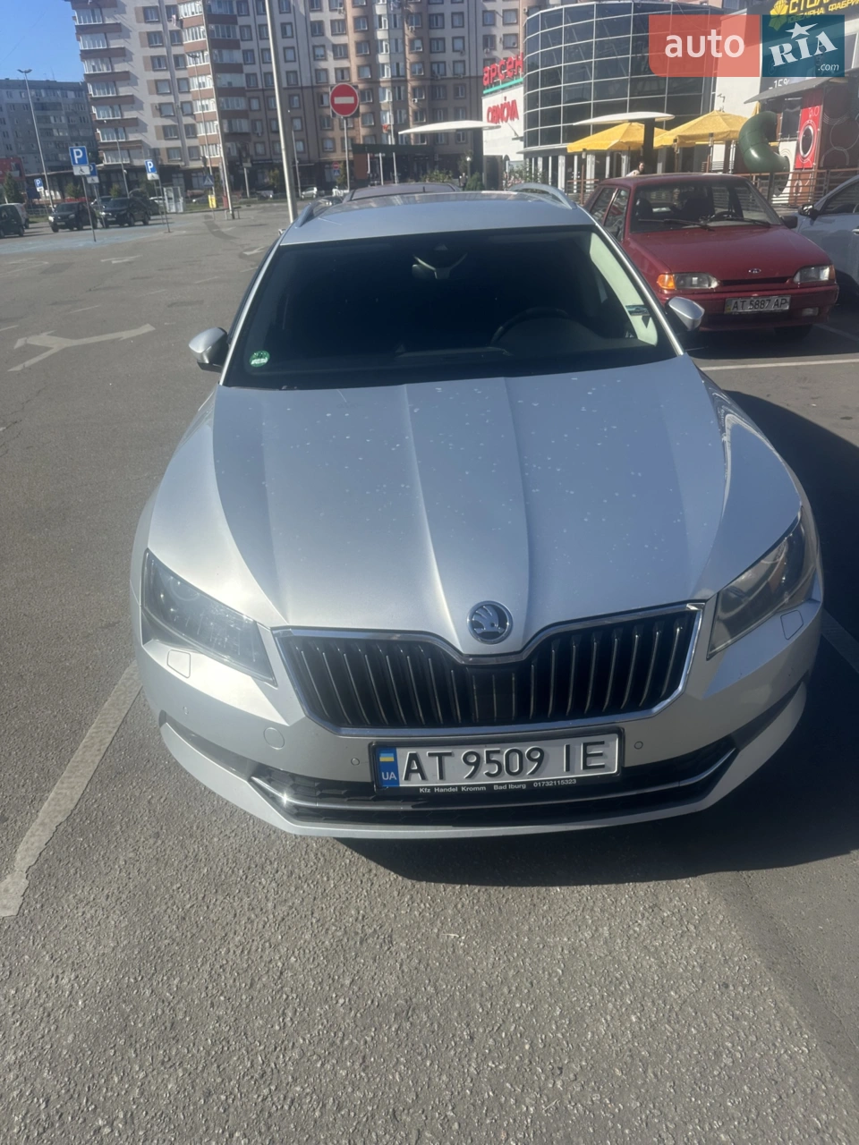 2017 Skoda Superb - фото 1