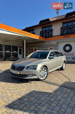 Skoda Superb  2016