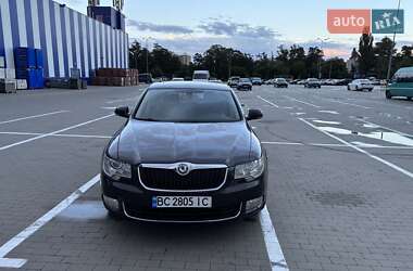 Skoda Superb  2011