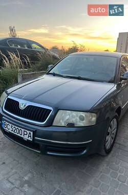 Skoda Superb  2007