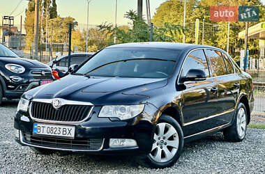 Skoda Superb  2009