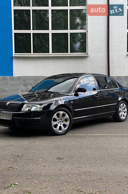 Skoda Superb  2006