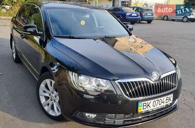 Skoda Superb  2014