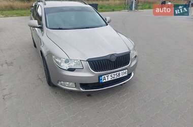 Skoda Superb  2010