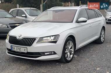 Skoda Superb  2019