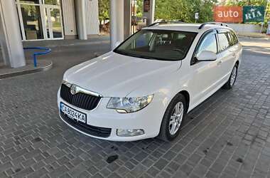Skoda Superb  2011