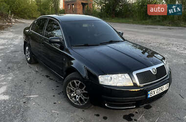Skoda Superb  2005