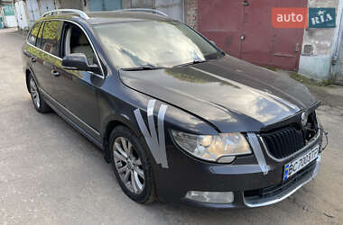 Skoda Superb  2011