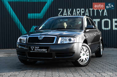 Skoda Superb  2005