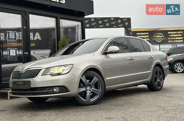 Skoda Superb  2014