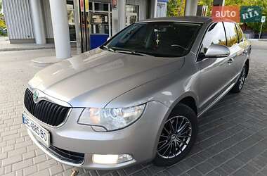 Skoda Superb  2010