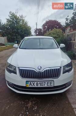 Skoda Superb  2014