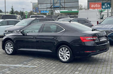 Skoda Superb 2022