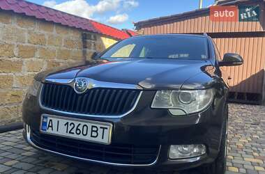 Skoda Superb  2010