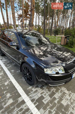 Skoda Superb  2006