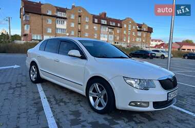 Skoda Superb  2010