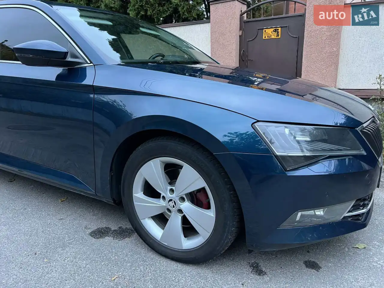 2016 Skoda Superb - мініатюра 4