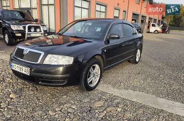 Skoda Superb  2005