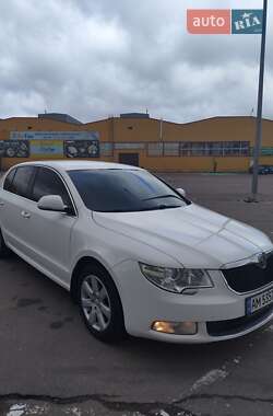 Skoda Superb  2011