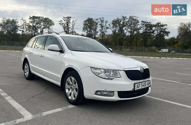 Skoda Superb  2012