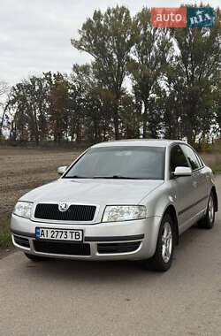 Skoda Superb  2006