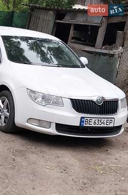Skoda Superb  2009