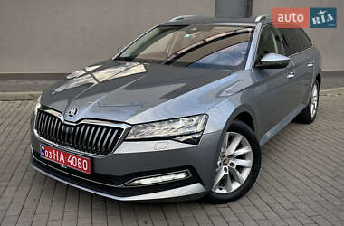Skoda Superb  2020