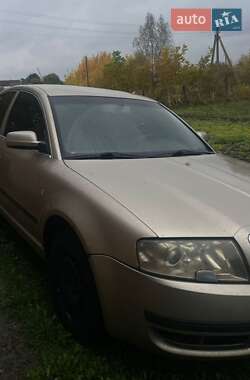 Skoda Superb  2005