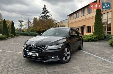 Skoda Superb  2016