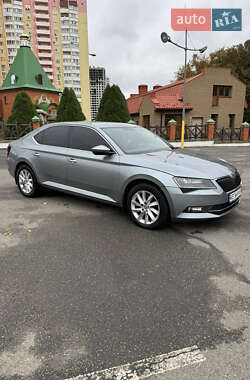 Skoda Superb  2016