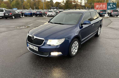 Skoda Superb  2008